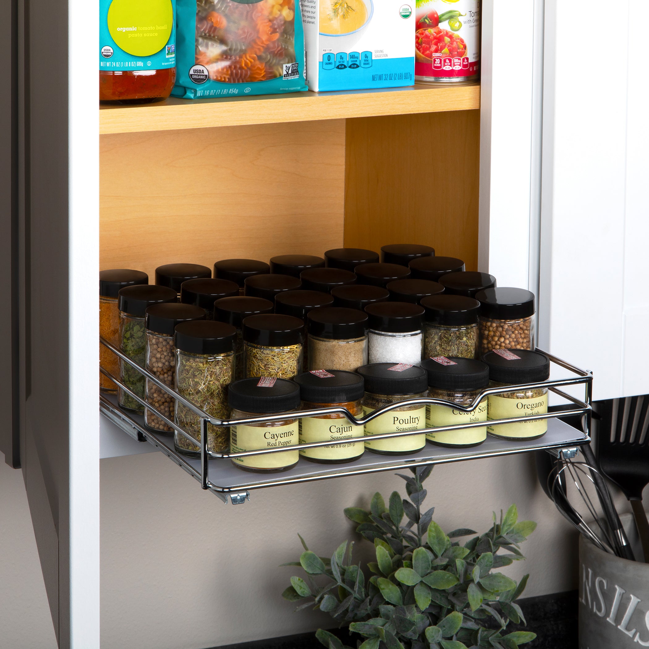 28 Best Spice Rack Ideas to Keep Your Collection Organized